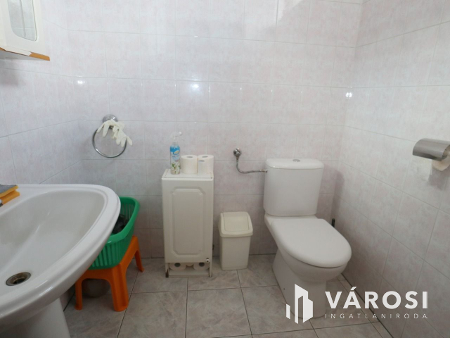 Szegeden frekventált helyen működő Ipartelep Eladó!