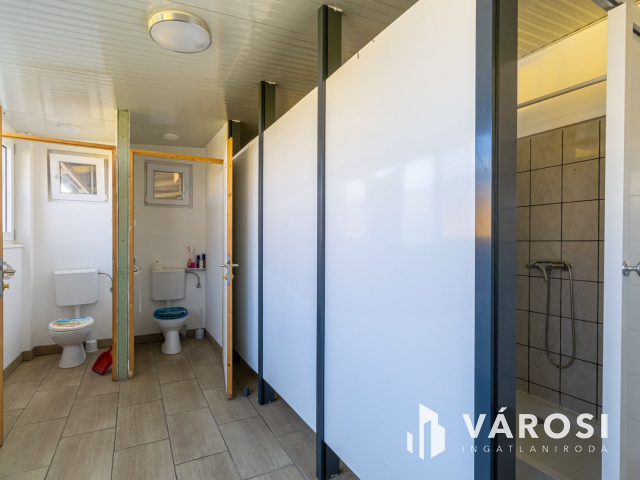 Soroksári úton iparterület eladó, akár működő üzemmel