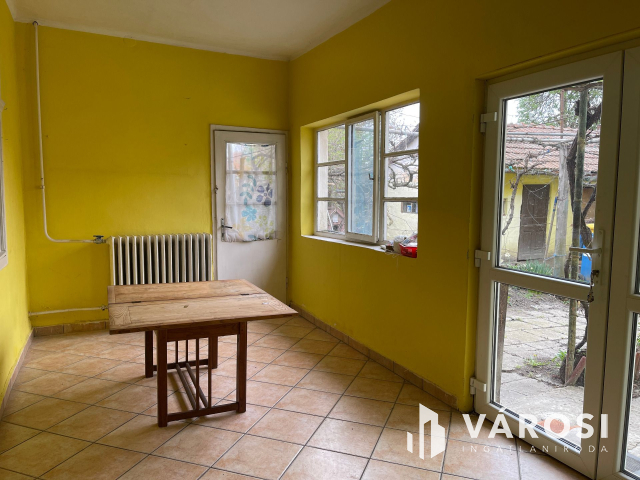 Befektetés vagy lakóház jó helyen