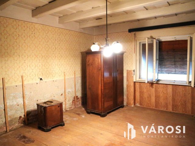 Hegyhátszentpéter gazdálkodásra és lakhatásra alkalmas eladó