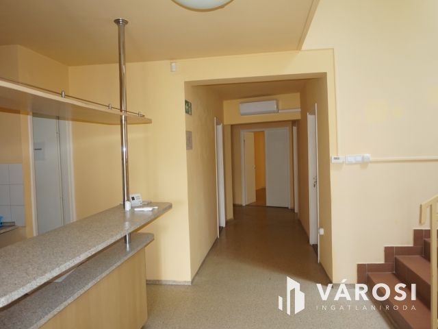 Fiatalos irodaház hosszú távra kiadó!