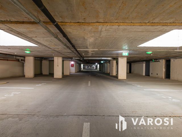 Kulcsrakész lakás Péterhegyen D-F-4