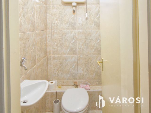 Szolnok kertvárosi részén