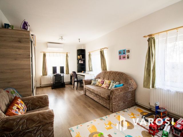 Felújított tanya Békéscsaba mellett,földdel együtt