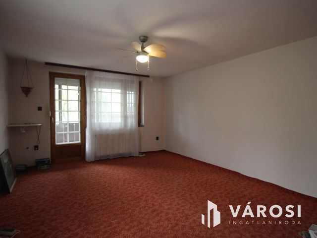 Jó elrendezésű ház a belvároshoz közel, Szombathelyen